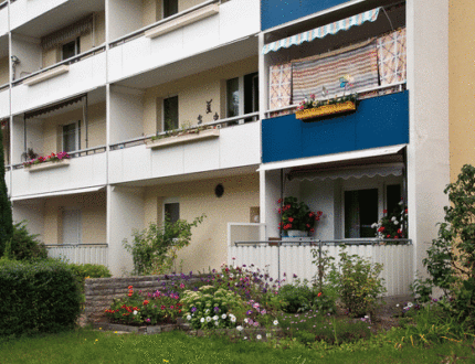 Erich-Weinert-Ring 4