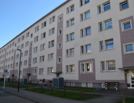 Friedrich-Wöhler-Str. 12