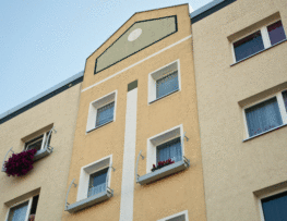 Friedrich-Wolf-Ring 38