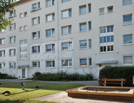 F.-von-Schill-Str. 4
